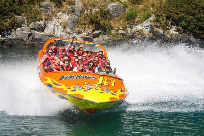 30-Minute High-Speed Thrill Queenstown Jet Boat Adventure - The first run along the Kawarau River