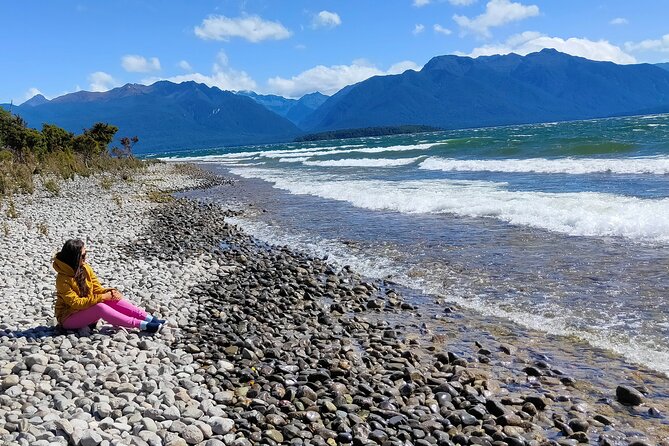 4 Day Tour to Milford Sound, Mount Cook & More from Queenstown - Day one: Milford Sound or Doubtful Sound, then Te Anau