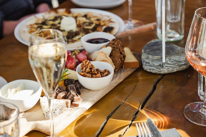 Award Winning Premium Wine Tour Queenstown Tasting at 4 Wineries - Is $164.45 good value?