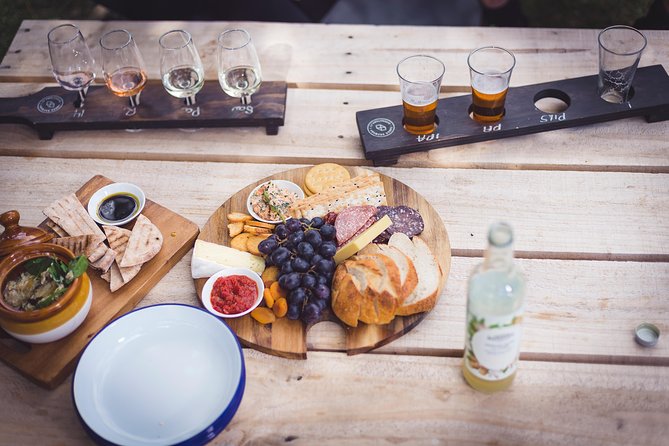 Bike The Wineries (Full-Day) - Bike & Wine Tour - Regular bike or e-bike?