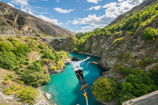 Bike & Wine Tour: Arrowtown to Valley of the Vines - The 4:00 pm pickup is the practical payoff