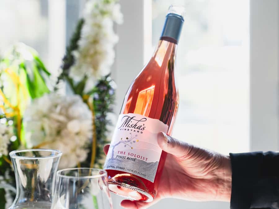 Boutique Winery Half-Day Tour & Vineyard Platter-Style Lunch - Group size, guide style, and the social side