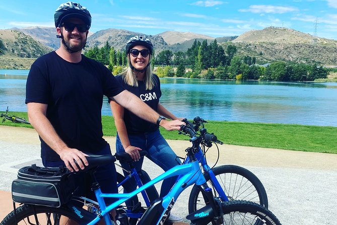 CHP Bike Rentals Cromwell - Choosing between the LLEVANT and Trek bikes