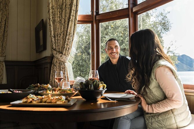 Dinner at Walter Peak High Country Farm and Cruise from Queenstown - Walter Peak turns dinner into a country outing