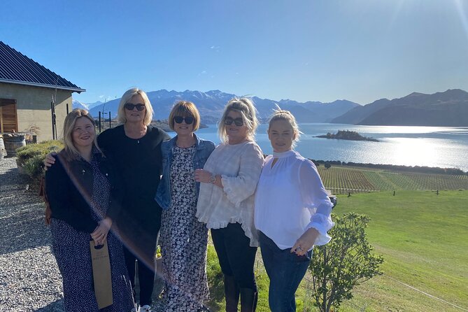 'Express' Wine Tour & Māori Culture Wānaka - The cultural side gives the tour its character