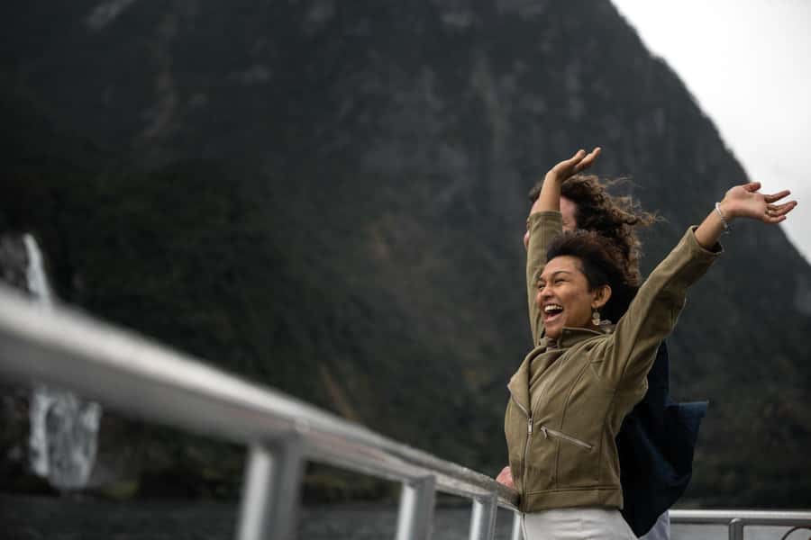 From Queenstown: Milford Sound Business Class with Cruise - Is $417 good value?