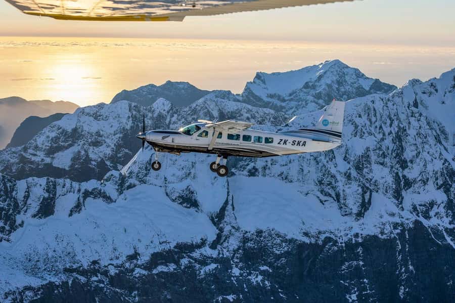 From Queenstown: Milford Sound Flight and Nature Cruise - The outbound route over glaciers and film country