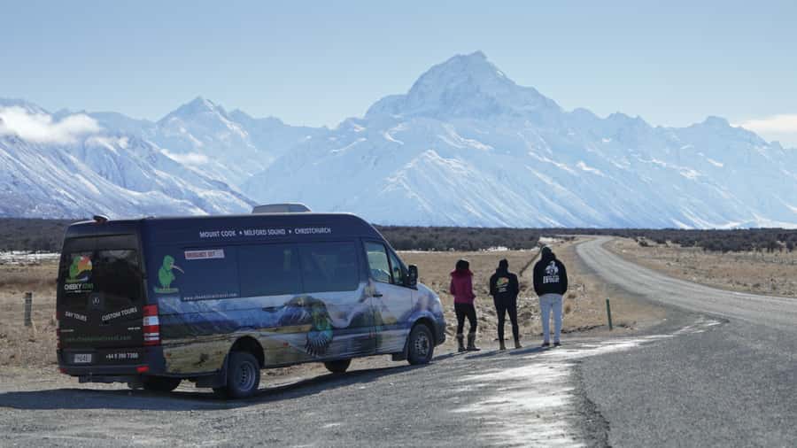 From Queenstown: Mount Cook Scenic Day Tour - Lake Pukaki delivers the first great mountain view