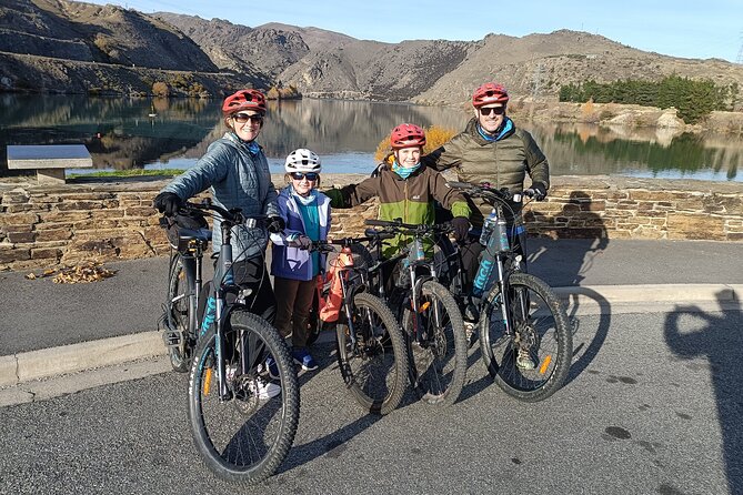 From Wanaka Bike the Lake Dunstan Trail with Shuttle Return - Key points at a glance