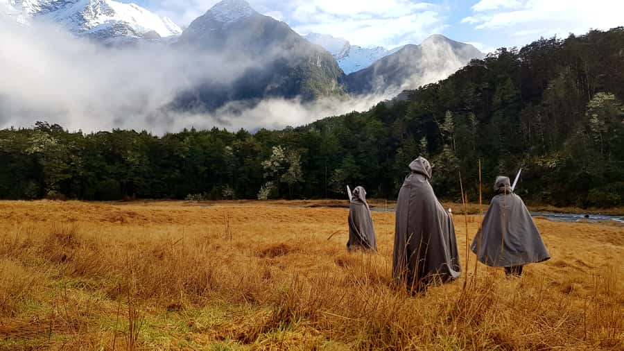 Glenorchy: 4WD Lord Of the Rings Half-Day Tour - Glenorchy, the Dart River, and the view of Isengard