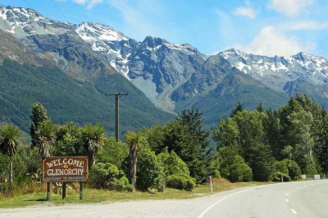 Glenorchy Private Day Trip from Queenstown: TravelnGo - Bob’s Cove adds a short walk beside Lake Wakatipu