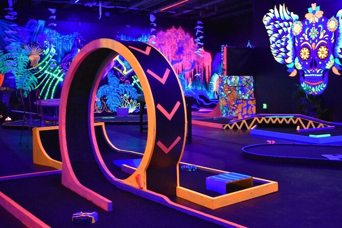 Glow in the Dark Mini Golf in Queenstown - Key points before you book