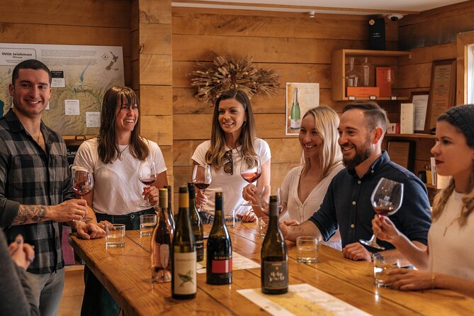 Gourmet Food and Wine Tour Queenstown All-Inclusive Tour - A final Gibbston tasting with local cheese