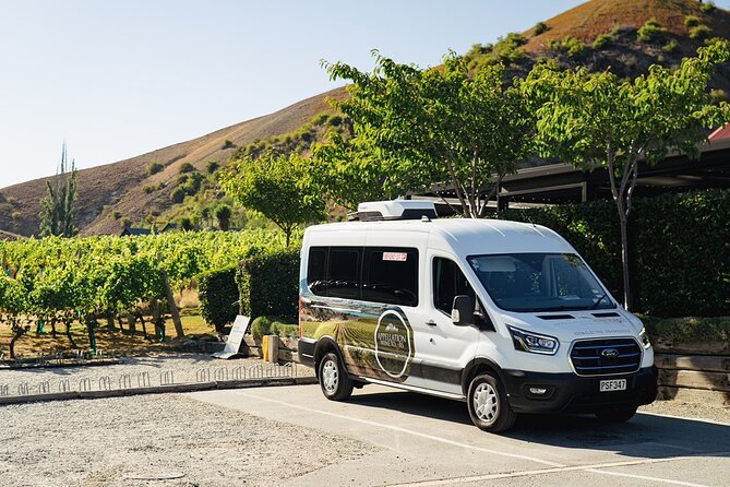 Gourmet Food and Wine Tour Queenstown All-Inclusive Tour - Arrowtown offers a relaxed final stop