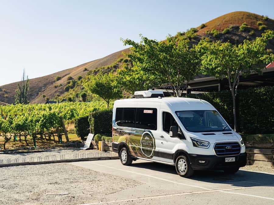 Gourmet Food and Wine Tour with Lunch and Wine Tastings - Entering Australasia’s largest wine cave