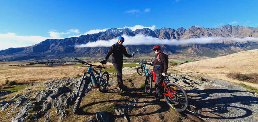 Guided Scenic E-bike Tour - Ride to the Lake - Following the two rivers on a quieter trail