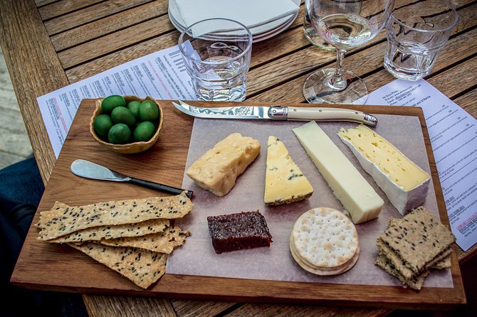 Hop on Hop off Wine Tours Queenstown - Gibbston Valley: where the wine route gets serious