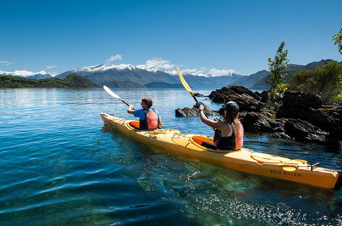 Kayak Rental Adventure - The Mission - Paddling the shoreline back to Wānaka