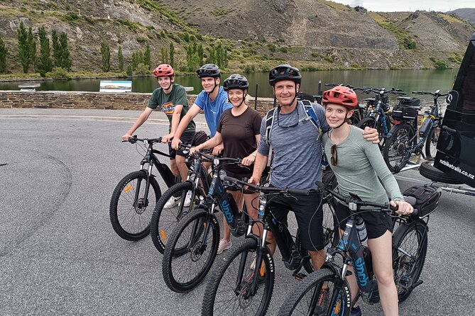 Lake Dunstan Cycleway Bike Rental And Return Shuttle - What the $111.70 price really covers