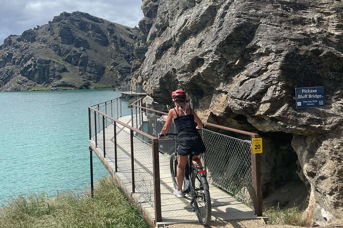 Lake Dunstan Cycleway Bike Rental And Return Shuttle - How the e-bike changes a 42km ride