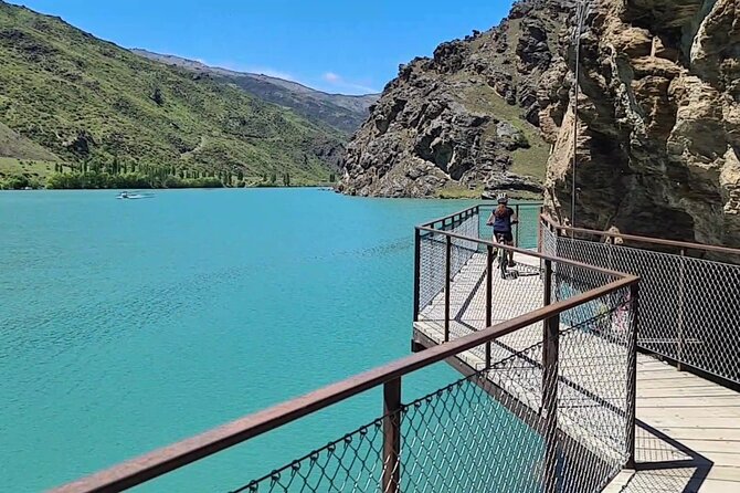 Lake Dunstan E Bike Trail Activity - The Sinch e-bike makes the climbs manageable