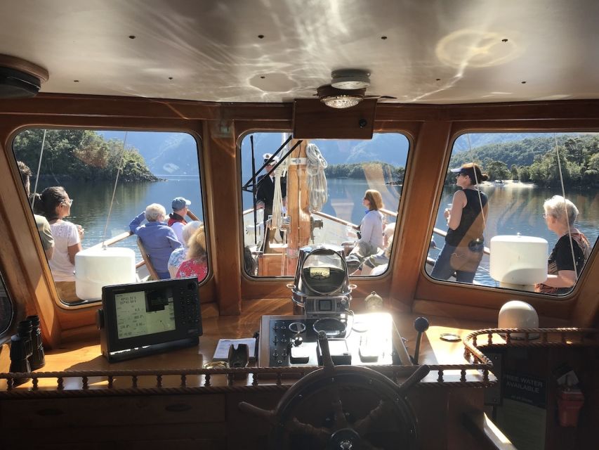 Lake Te Anau: 3-Hour Boat Cruise with Guided Walk - The 40-minute walk to the Hidden Lakes