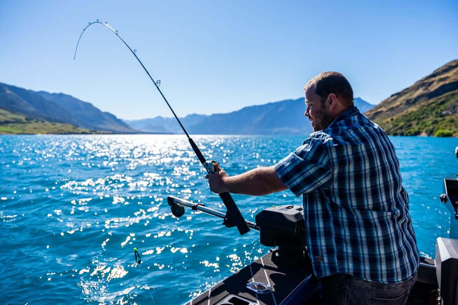Lake Wakatipu: 3 Hour Fishing Adventure by Boat - Who will enjoy this most