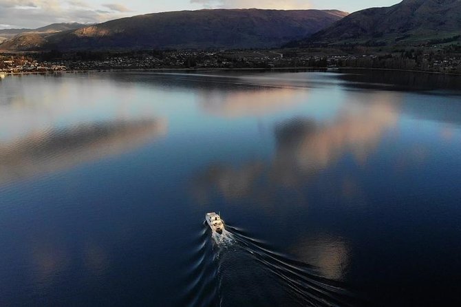 Lake Wanaka 1-Hour Cruise Including Wine and Cheese - Who will enjoy this Lake Wanaka cruise?