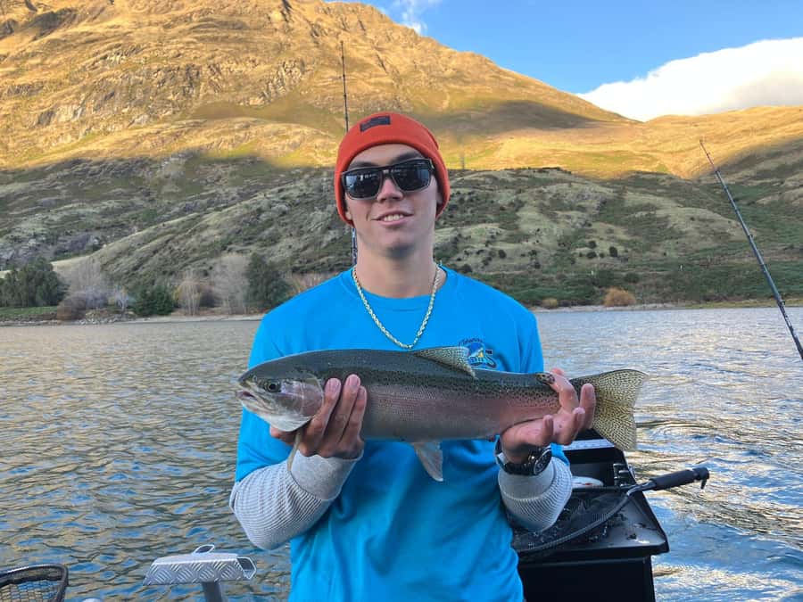 Lake Wānaka: 3 hour Fishing Adventure by Boat - Who should book this experience?