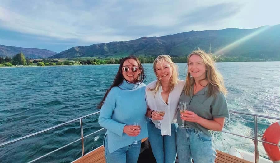 Lake Wanaka Happy Hour Cruise - Cruising Into Wanaka’s Mountain Views