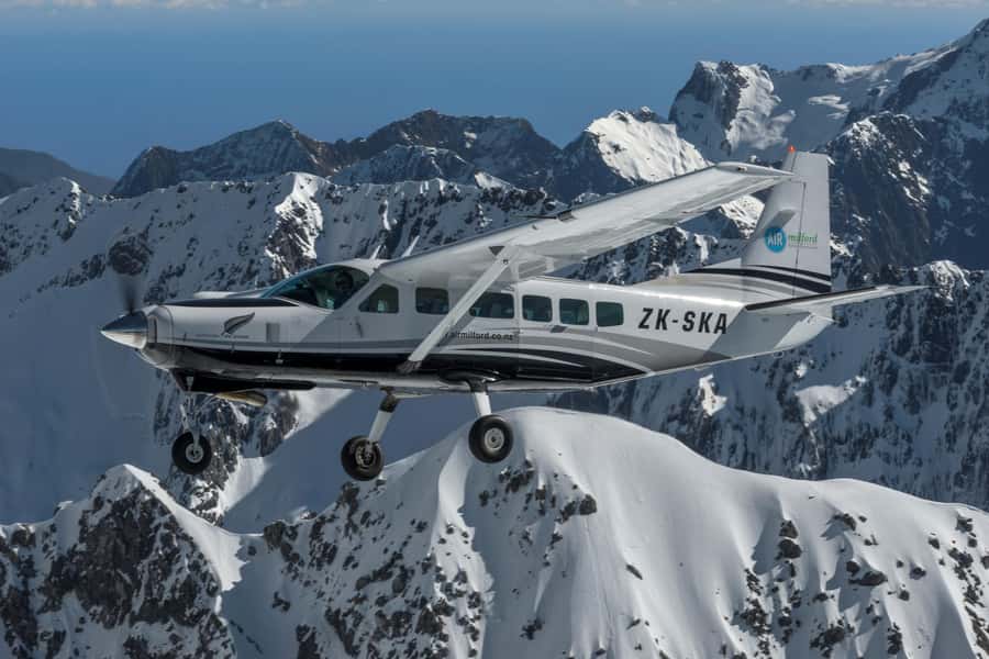 Milford Sound & Big 5 Glaciers Scenic Flight from Queenstown - Queenstown to the Southern Alps in one short flight