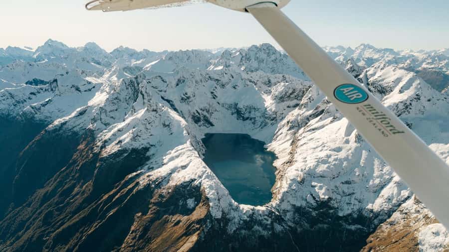 Milford Sound & Big 5 Glaciers Scenic Flight from Queenstown - Mt Aspiring and the glacier country