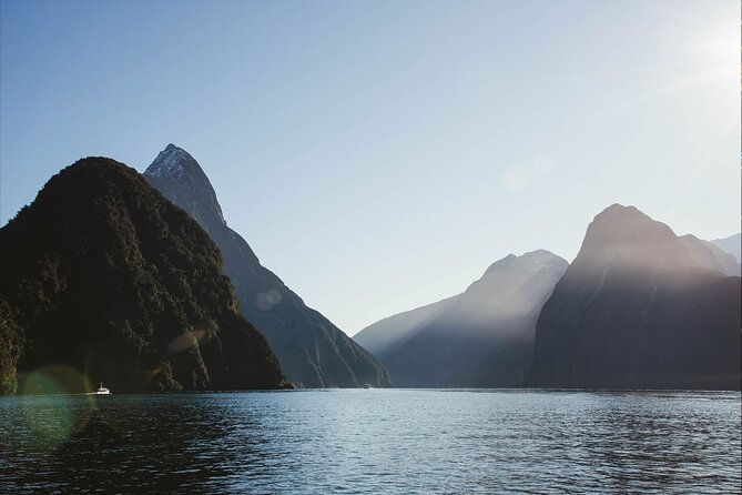 Milford Sound Business Class from Queenstown Cruise Lunch - The Sinbad cruise and a long look at the fiord