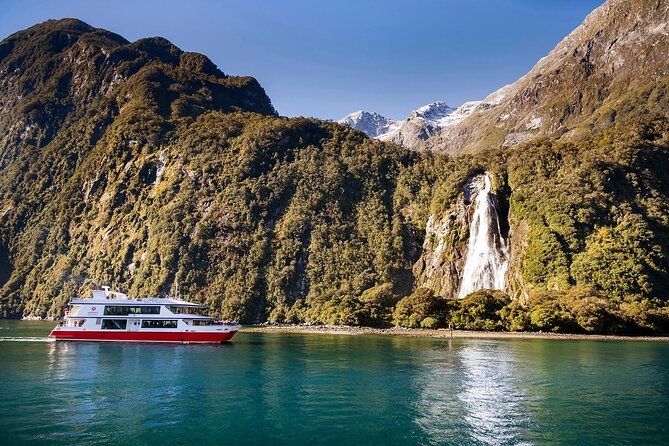 Milford Sound Day Tour from Te Anau - The Chasm and the final approach to Milford Sound