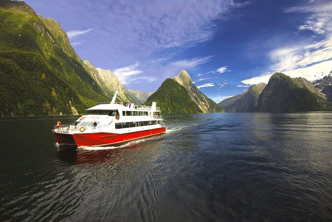 Milford Sound Flight and Cruise ex Queenstown - Why flying changes the Milford Sound day