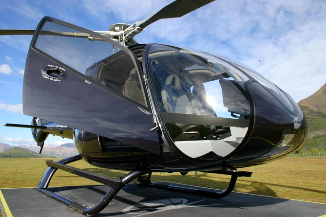 Milford Sound Helicopter Flight and Cruise from Queenstown - Your first landing near Milford Sound