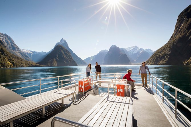 Milford Sound Premium Coach & Cruise from Queenstown with Lunch - Key things to know before booking