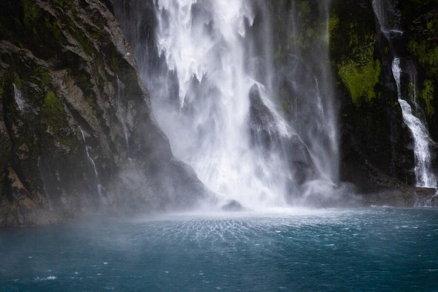 Milford Sound: Premium Small Group Cruise with Canape Lunch - Booking advice for the best day
