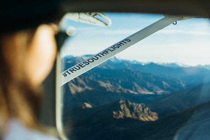 Milford Sound Scenic Flyover ex Queenstown - Key points at a glance