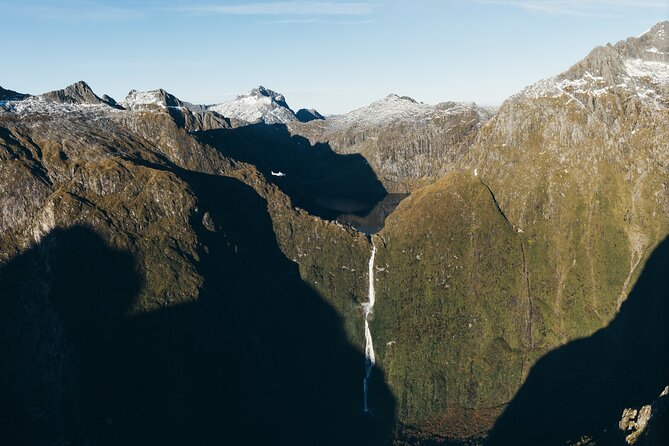 Milford Sound Scenic Flyover ex Queenstown - Why fly to Milford Sound instead of taking the road?