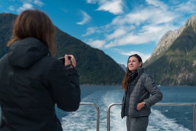 Milford Sound Small Group Tour, Cruise & Picnic Lunch - Mirror Lakes and their calm reflections