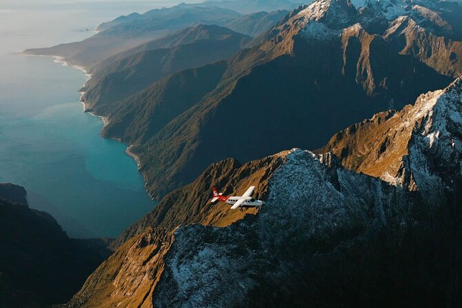 Milford Sound Tour: Cruise & Flight - Entering Fiordland National Park