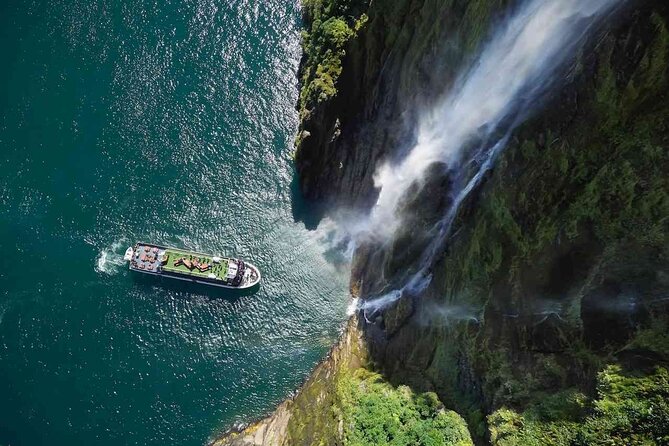 Milford Sound Tour from Queenstown with Cruise - Te Anau gives you a useful first break