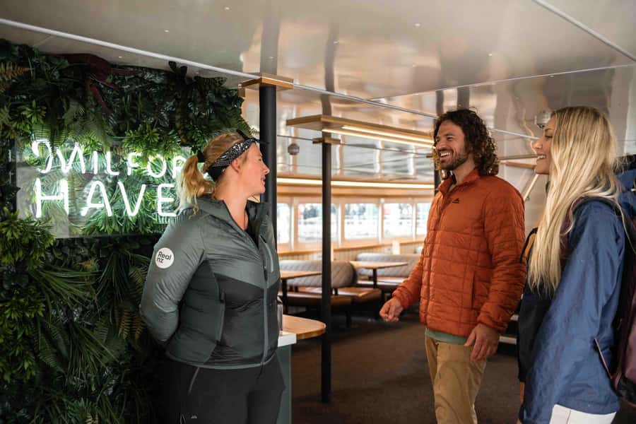 Milford Sound: Wildlife & Nature Cruises - Watching for seals, dolphins, and penguins