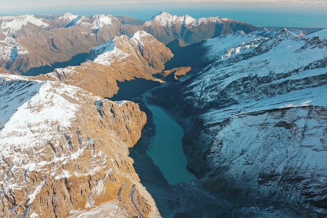 Mt. Cook Fly Explore Fly ex Queenstown by Glenorchy Air - The flight back to Queenstown