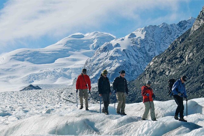 Mt Cook Small Group Tour & Heli Hike Combo from Queenstown - Kawarau Gorge, Cromwell, and Lindis Pass