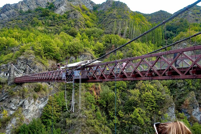 New Zealand: Experience it ALL in 9 Days, 1st Class Custom Tours - Day 1: Queenstown and a taste of adventure