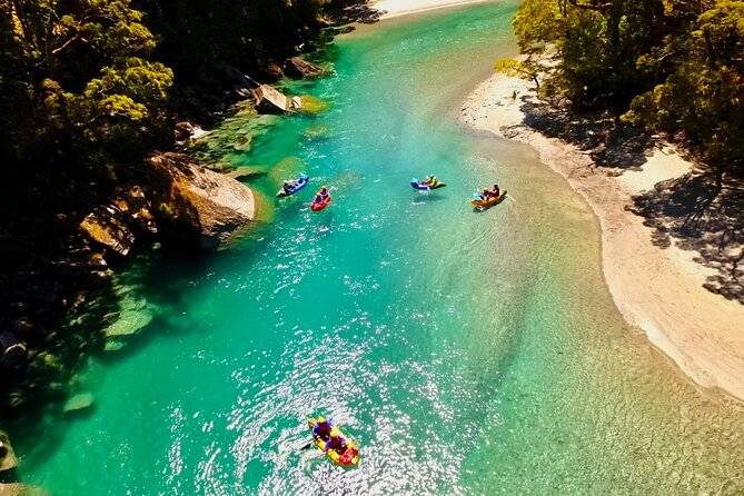Packraft Wanaka - Walking to Wishbone Falls