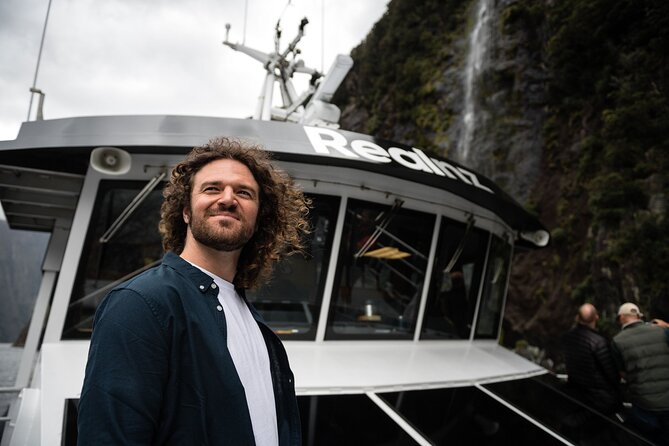 Premium Milford Sound Cruise Including Lunch - Meeting the boat at 11:00 am