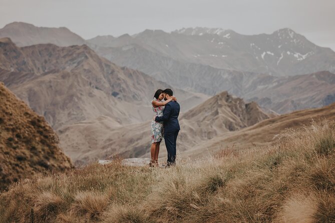 Private Couples Photo Shoot in Queenstown - Why golden hour is worth planning around
